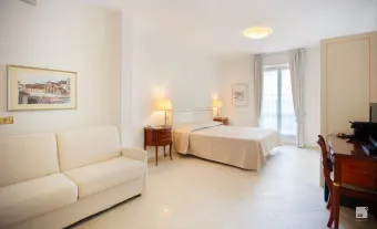 Hotel Villa Elena